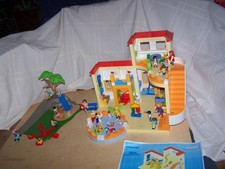 Playmobil Kita "Sonnenschein" 5567, Krabbelgruppe 5570, Spielplatz