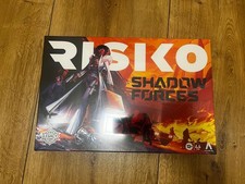 Hasbro Risiko Shadow Forces, Brettspiel Neu