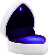 Weiß Verlobungsring Box mit