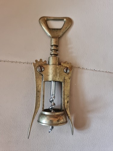 Korkenzieher aus messing - korkenzieher,