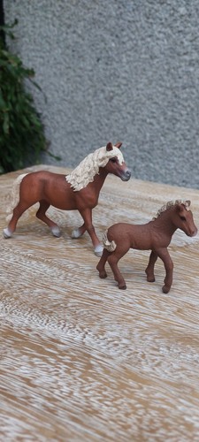 Schleich pony mit fohlen - pony,