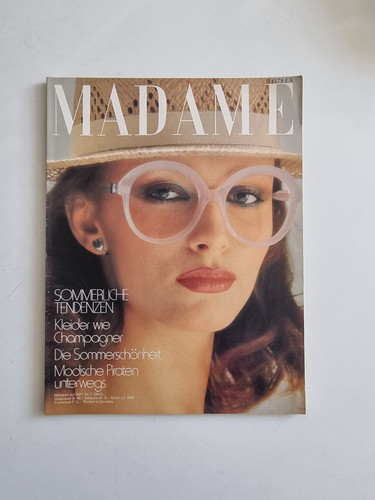 Madame mode modezeitschrift - madame,
