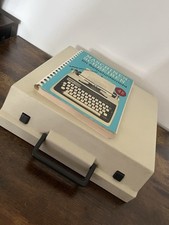 Olympia Reiseschreibmaschine