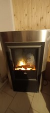 elektrokamin mit heizung und Flammeneffekt