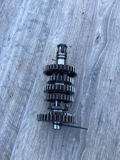 KTM Duke 125 Getriebe Abtriebswelle 90633010000 Zahnrad Gang RC 200 svartpilen