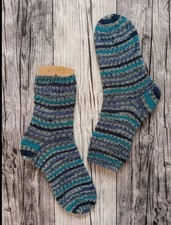 Selbstgestrickte Socken gr