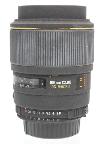 Sigma 105mm dg macro - 105mm,