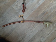 Indianer Friedenspfeife Alt mit Kopf aus Speckstein Perlen und Federn.