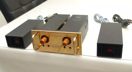 The gryphon dual mono - the,