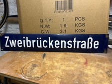 Original Email-Straßenschild
