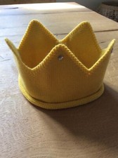 Krone gestrickt Baby
