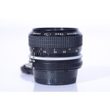 Nikon Ai Nikkor 28mm F/2.8