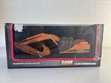 CASE Kettenbagger 9030B mit Tieflöffel   ERTL #4546  1:50  OVP