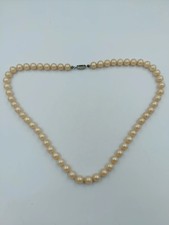 Elegante Perlenkette mit 835er