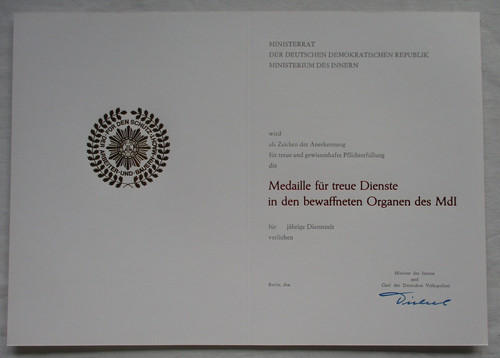 Ddr urkunde medaille - urkunde, treue