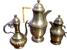 3 VINTAGE TEEKANNE AUS METALL