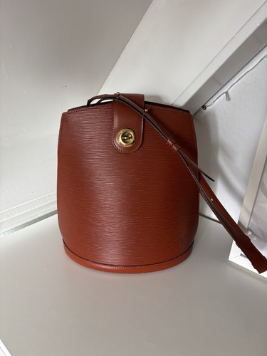 Louis vuitton cluny bucket bag - louis,