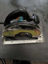 MAKITA 5705R Handkreissäge Kreissäge Säge, defekt für Ersatzteilsucher