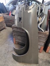 Neuer Kotflügel links Audi