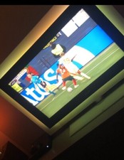 Phillips Ambilight 42" LCD