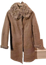 Mantel Damen Größe 36 aus Echt Leder mit Pelz und abnehmbaren Kragen