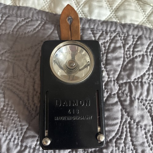 Alte taschenlampe der - alte,