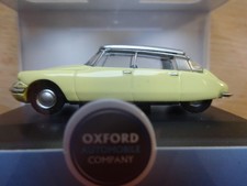 Citroen DS 19 creme Oldtimer