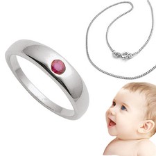 Mädchen zur Taufe Baby
