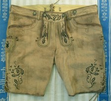 BESTICKTE BRAUNE LEDERHOSE -