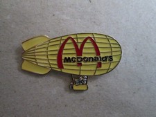 TinTin - Pin:  Zeppelin mit