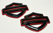 2x Harley Davidson CVO Metal