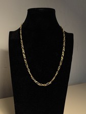 Elegante Vintage Gold