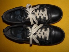 Legero schwarze Schnürer Glattleder Gr. 37,5 graue Sohle  top gepflegt