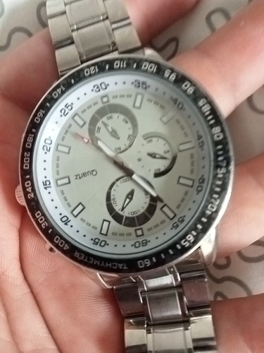 Uhr