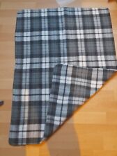  Babydecke , Kuscheldecke , Fleecedecke , grau - weis kariert , Handarbeit ,