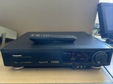 PANASONIC NV-FS200 SVHS-Videorecorder inkl. FB - REVIDIERT - vom Händler