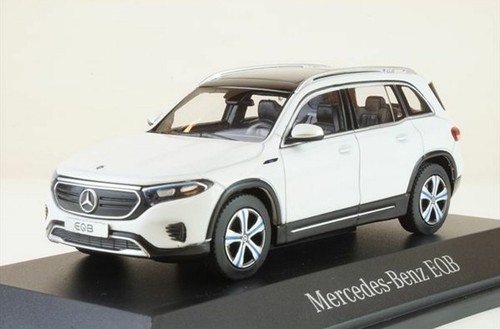 Mercedes eqb x243 - eqb, weiß