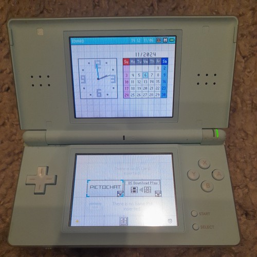 Nintendo lite handheld - ds,