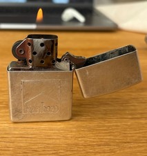 Anikes zippo feuerzeug malboro - zippo,