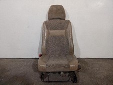 9467500 sitz v.l. für VOLVO