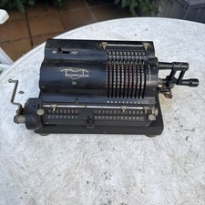 TRIUMPHATOR / Rechenmaschine Ostalgie / DDR/ CN 1940