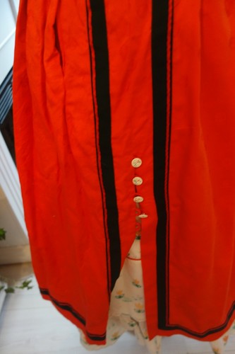 Exclusiver trachtenrock mit - exclusiver,