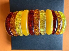 Ein luxuriöses Armband aus