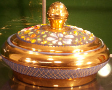 zauberhaft antike Deckeldose