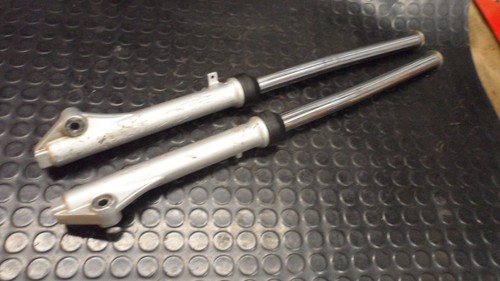 Yamaha 90 gabel - tt-r,