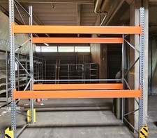 AR Racking Palettenregal 2,70 M Grundfeld Schwerlastregal Höhe 3000 mm 3 Ebenen