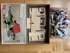 Holzspielzeug Bauernhof, mehrfarbig, Herstellung in der ehemaligen DDR, Vero