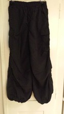 H&M Fallschirmhose, Mädchen, neu, Gr.146, schwarz, Taschen,