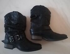 Schwarze kurze Stiefel Gr. 37 gerafft Leder