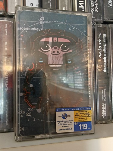 Spacemonkeyz gorillaz laika - v,